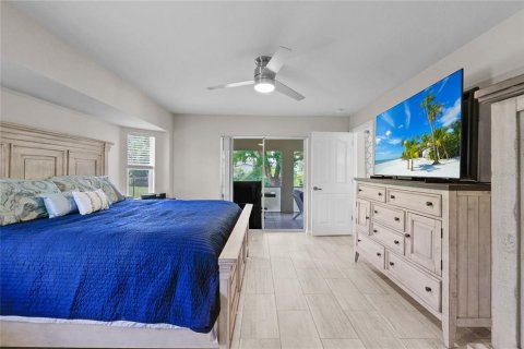 House in Punta Gorda, Florida 3 bedrooms, 158.77 sq.m. № 1691023 - photo 23