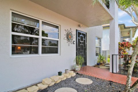 Copropriété à vendre à Delray Beach, Floride: 2 chambres, 128.3 m2 № 1077423 - photo 1