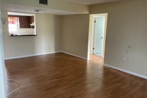 Apartment in Sebring, Florida 2 bedrooms, 83.61 sq.m. № 1849521 - photo 6