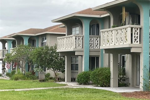 Apartment in Sebring, Florida 2 bedrooms, 83.61 sq.m. № 1849521 - photo 1