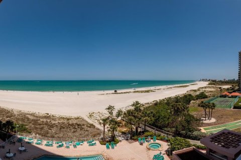 Condominio en venta en Clearwater, Florida, 2 dormitorios, 94.76 m2 № 1744863 - foto 27