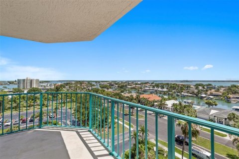 Condominio en venta en Clearwater, Florida, 3 dormitorios, 202.62 m2 № 2155789 - foto 14