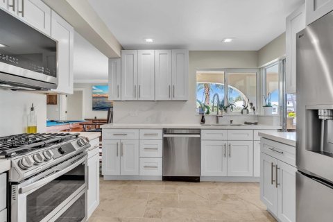 Villa ou maison à vendre à Deerfield Beach, Floride: 3 chambres, 180.79 m2 № 2250881 - photo 20