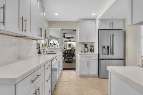 Villa ou maison à vendre à Deerfield Beach, Floride: 3 chambres, 180.79 m2 № 2250881 - photo 25