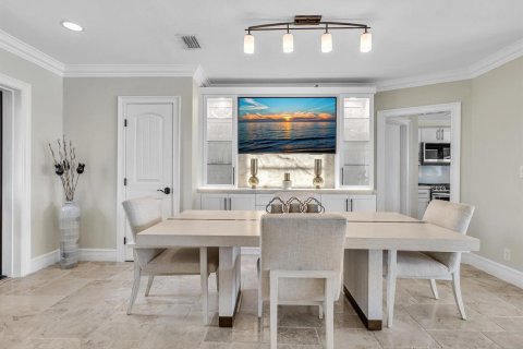 Villa ou maison à vendre à Deerfield Beach, Floride: 3 chambres, 180.79 m2 № 2250881 - photo 9