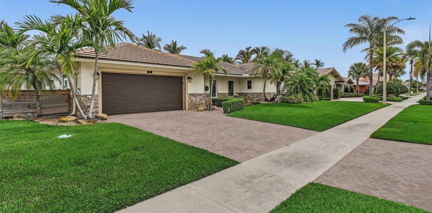 Villa ou maison à Deerfield Beach, Floride 3 chambres, 180.79 m2 № 2250881