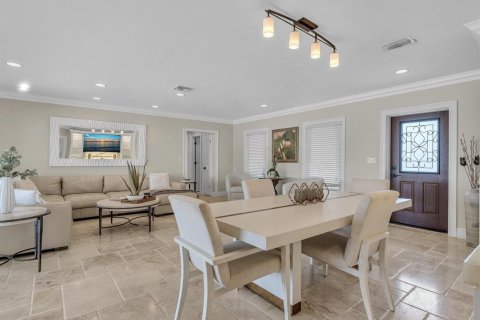 Villa ou maison à vendre à Deerfield Beach, Floride: 3 chambres, 180.79 m2 № 2250881 - photo 12