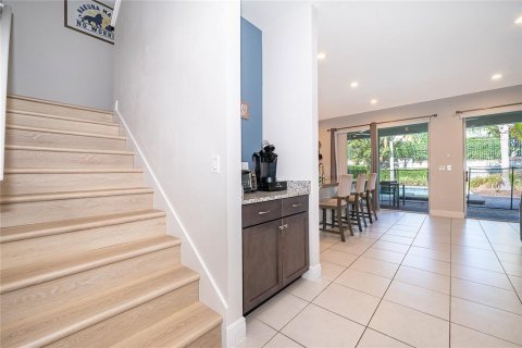 House in Kissimmee, Florida 5 bedrooms, 239.59 sq.m. № 2097468 - photo 13
