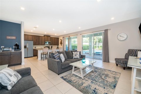 House in Kissimmee, Florida 5 bedrooms, 239.59 sq.m. № 2097468 - photo 15