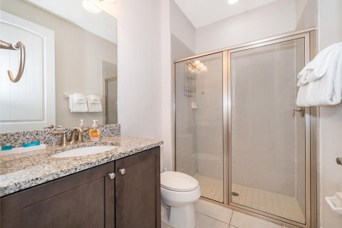 House in Kissimmee, Florida 5 bedrooms, 239.59 sq.m. № 2097468 - photo 12