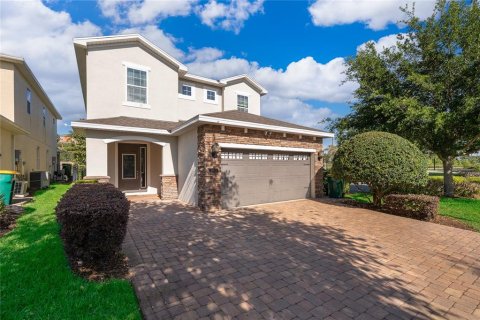 House in Kissimmee, Florida 5 bedrooms, 239.59 sq.m. № 2097468 - photo 3
