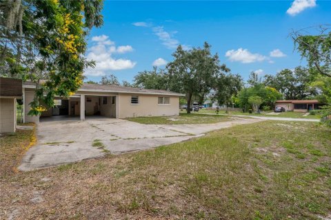 House in Auburndale, Florida 3 bedrooms, 133.69 sq.m. № 1806519 - photo 23