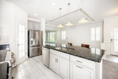 House in Wesley Chapel, Florida 3 bedrooms, 148.27 sq.m. № 1846782 - photo 8