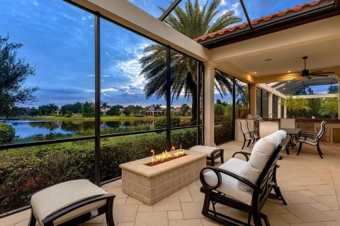 Casa en venta en Lakewood Ranch, Florida, 3 dormitorios, 465.07 m2 № 1914132 - foto 5