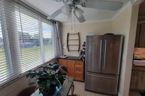 Condo in Saint Petersburg, Florida, 2 bedrooms  № 1411209 - photo 15