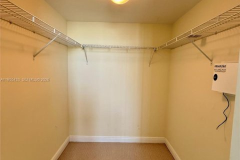 Condo in West Palm Beach, Florida, 1 bedroom  № 2028904 - photo 20