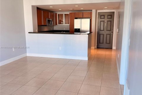 Condo in West Palm Beach, Florida, 1 bedroom  № 2028904 - photo 14