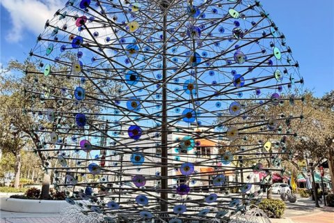 Condo in West Palm Beach, Florida, 1 bedroom  № 2028904 - photo 2