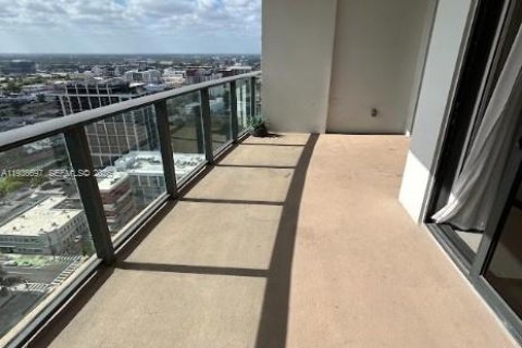 Condominio en venta en Miami, Florida, 1 dormitorio, 80.36 m2 № 2002995 - foto 12