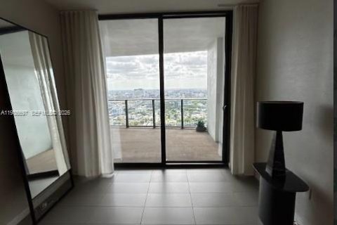 Condominio en venta en Miami, Florida, 1 dormitorio, 80.36 m2 № 2002995 - foto 6