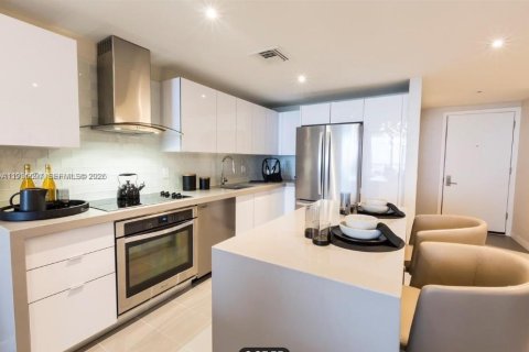 Condominio en venta en Miami, Florida, 1 dormitorio, 80.36 m2 № 2002995 - foto 17