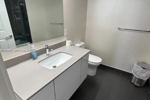 Condominio en venta en Miami, Florida, 1 dormitorio, 80.36 m2 № 2002995 - foto 7
