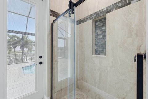 Casa en venta en Port Charlotte, Florida, 3 dormitorios, 199.65 m2 № 2098122 - foto 29