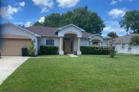 Casa en alquiler en Palm Coast, Florida, 3 dormitorios, 218.97 m2 № 1870357 - foto 1