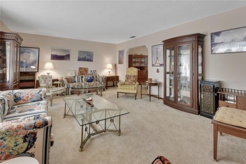 Villa ou maison à vendre à DeLand, Floride: 4 chambres, 225.85 m2 № 2389143 - photo 9