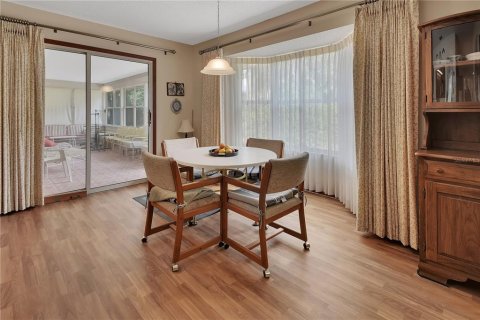 Villa ou maison à vendre à DeLand, Floride: 4 chambres, 225.85 m2 № 2389143 - photo 19