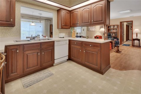 Villa ou maison à vendre à DeLand, Floride: 4 chambres, 225.85 m2 № 2389143 - photo 11