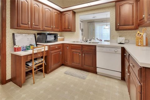 Villa ou maison à vendre à DeLand, Floride: 4 chambres, 225.85 m2 № 2389143 - photo 12