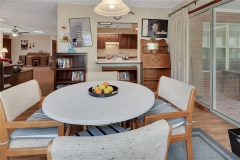 Villa ou maison à vendre à DeLand, Floride: 4 chambres, 225.85 m2 № 2389143 - photo 21