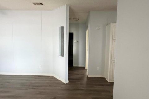 Appartement à louer à Port St. Lucie, Floride: 2 chambres, 107.86 m2 № 2384628 - photo 4