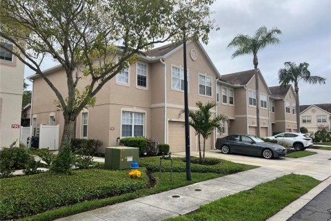 Townhouse in Sarasota, Florida 3 bedrooms, 152.36 sq.m. № 1733375 - photo 1