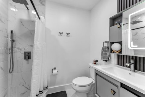 Купить таунхаус в Суитуотер, Флорида 2 спальни, 106.84м2, № 2048093 - фото 15