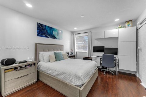 Купить таунхаус в Суитуотер, Флорида 2 спальни, 106.84м2, № 2048093 - фото 10