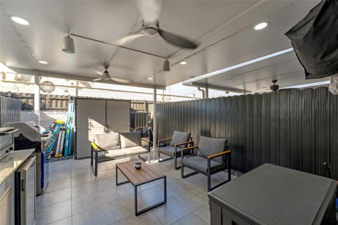 Купить таунхаус в Суитуотер, Флорида 2 спальни, 106.84м2, № 2048093 - фото 17