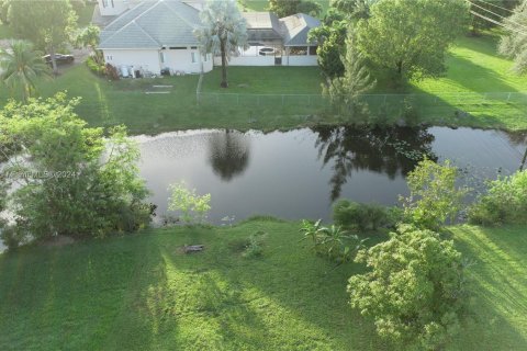 Villa ou maison à vendre à Southwest Ranches, Floride № 1423942 - photo 21