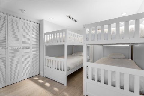 Condominio en venta en Miami Beach, Florida, 3 dormitorios, 144.93 m2 № 1697293 - foto 16