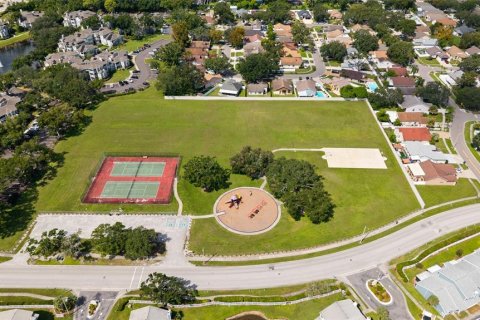 Touwnhouse à vendre à Tampa, Floride: 2 chambres, 127.83 m2 № 1904916 - photo 28