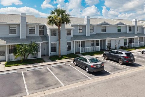 Touwnhouse à vendre à Tampa, Floride: 2 chambres, 127.83 m2 № 1904916 - photo 20