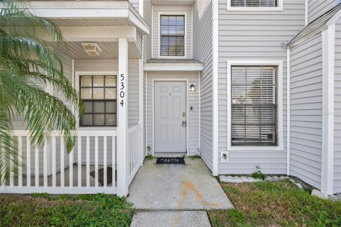 Touwnhouse à vendre à Tampa, Floride: 2 chambres, 127.83 m2 № 1904916 - photo 3