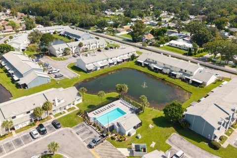 Touwnhouse à vendre à Tampa, Floride: 2 chambres, 127.83 m2 № 1904916 - photo 24