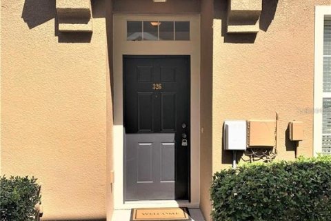 Townhouse in Tampa, Florida 3 bedrooms, 137.5 sq.m. № 1900603 - photo 3