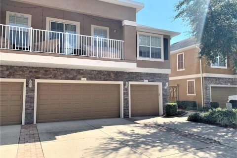 Townhouse in Tampa, Florida 3 bedrooms, 137.5 sq.m. № 1900603 - photo 1