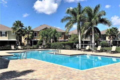 Townhouse in Tampa, Florida 3 bedrooms, 137.5 sq.m. № 1900603 - photo 26