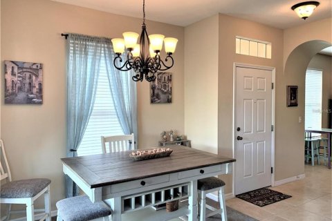 Townhouse in Tampa, Florida 3 bedrooms, 137.5 sq.m. № 1900603 - photo 8