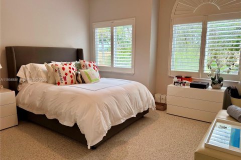 Villa ou maison à vendre à Pompano Beach, Floride: 3 chambres, 230.12 m2 № 2024285 - photo 16