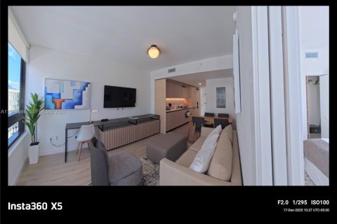 Снять в аренду кондоминиум в Майами, Флорида 2 спальни, № 2004984 - фото 6